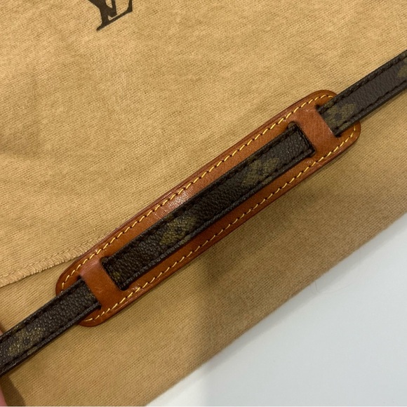 Louis Vuitton Mini Danube - Picture 9 of 14